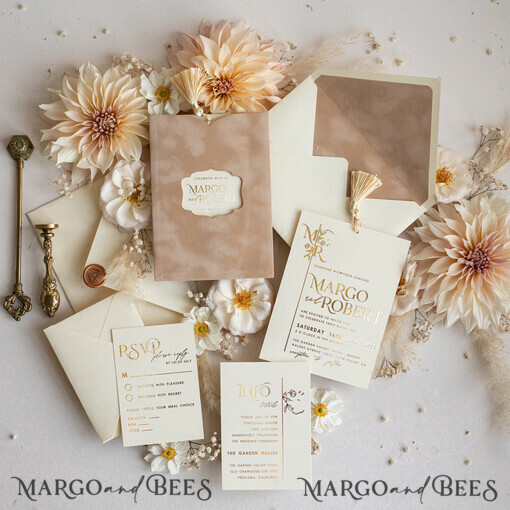 HOCHZEITS EINLADUNGEN Gold / Roségold / Silber / Glitzer Maßgeschneiderte Hochzeitskarten aus Samt mit Cremetasche, elegante goldene Quaste Hochzeitskarten, goldene Hochzeitsladung, Luxus-Hochzeitskarten
