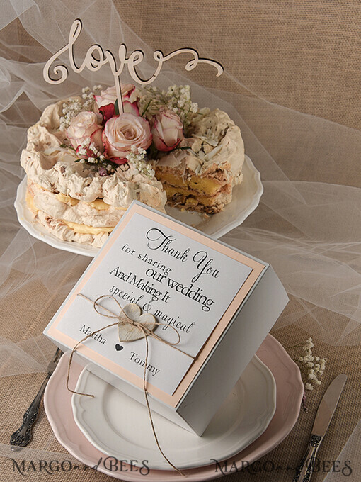 KUCHENBOX  
 RUSTIKAL  
 Hochzeitstortenboxen