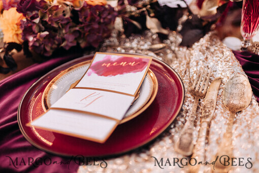 MENÜ & PROGRAMME  
 Glitzer/ Luxus Premium Minimalistisches Aquarell-Hochzeitsmenü, elegante handgefertigte weiße und rote Menükarten mit Monogramm-Bauchband, romantisches Boho-Dinner-Hochzeitsmenü mit goldenen Akzenten