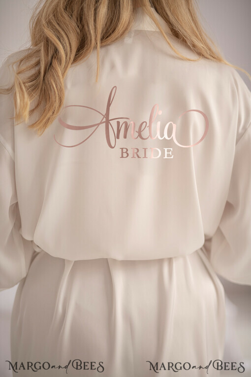 FRISCH VERHEIRATETES PAAR GESCHENKE Brautgeschenke Weißer Satin Hochzeitsrock für die Braut mit roségoldener Aufschrift, Eleganter roségoldener Hochzeitsrock, Braut Hochzeitsgeschenk