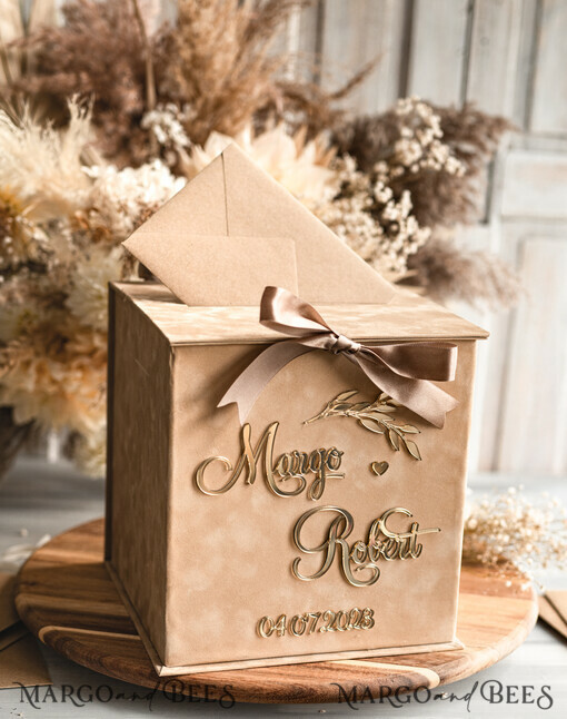 KARTONBOXEN  
 Samtkartenboxen Geschenkkartenbox, Samt Beige Hochzeitswunschbrunnen Geldgeschenkkartenbox, Personalisierte Hochzeitskartenbox, Luxus Kartenbox, Hochzeitskartenbox mit Deckel, Hochzeitsgeldbox, Hochzeitskartenbox