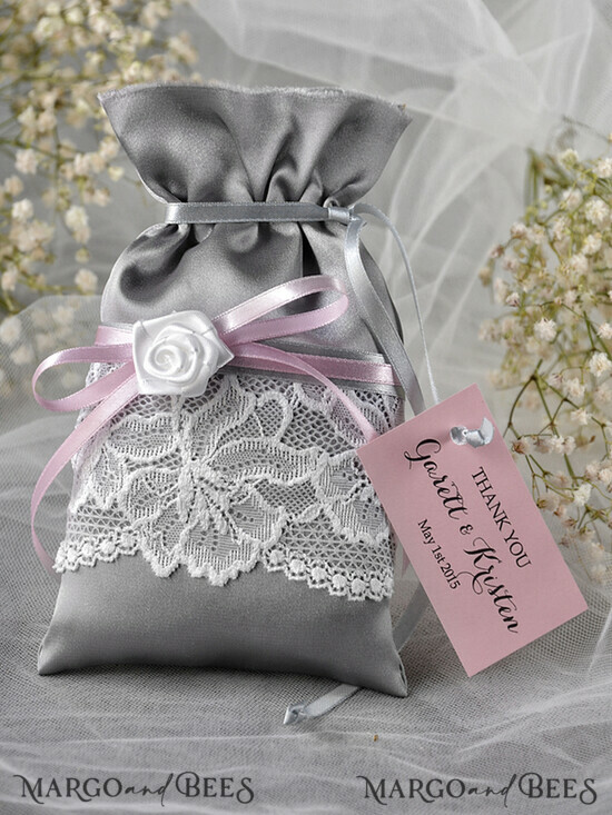 HOCHZEITSGESCHENKE Geschenktüten aus Satin und Spitze romantische Hochzeitsgeschenke, Saltin Spitzenbeutel 21/st/bg