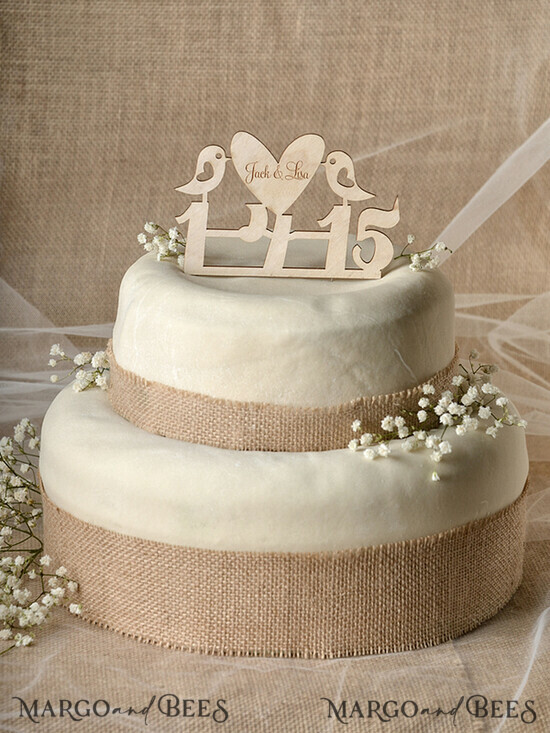 TORTENDEKORATION  
 RUSTIKAL  
 Hochzeitstorte Topper, Holz 21/RUS/CT