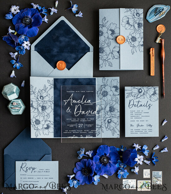 HOCHZEITS EINLADUNGEN Elegante Einladungen Klassische Karten Samtene marineblaue moderne Hochzeitskarten, Acryl gefrorene blaue HochzeitsEinladungen, staubige blaue Plexi Hochzeitskarte Set, luxuriöse pastellblaue Hochzeitskarten. 04/velLak/z