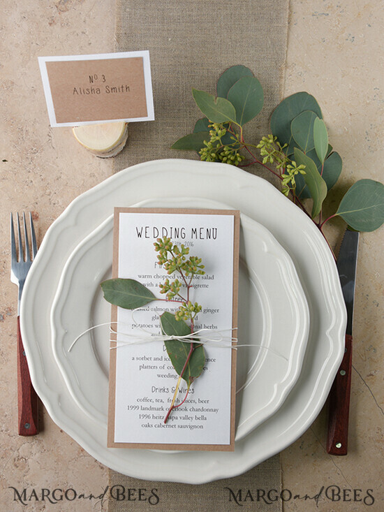 MENÜ & PROGRAMME  
 rustikal und Spitze Rustikales Hochzeitsmenü mit Zwirn, Hochzeitsdinner-Menü für die Scheune, weiße romantische personalisierte Karten, Kraft-Hochzeitsmenü, einfaches rustikales Hochzeitsmenü, elegante ökologische Hochzeitsmenü-Karten. 05/rus/M