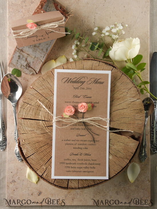 MENÜ & PROGRAMME  
 rustikal und Spitze Rustikales Hochzeitsmenü, Scheunenhochzeitsdinner-Menü, öko-romantische personalisierte Karten mit Holz-Burlap-Schnur, Kraft-Hochzeitsmenü, einfaches rustikales Hochzeitsmenü, elegantes öko-braunes Hochzeitsmenü-Karten. 07/rus/M
