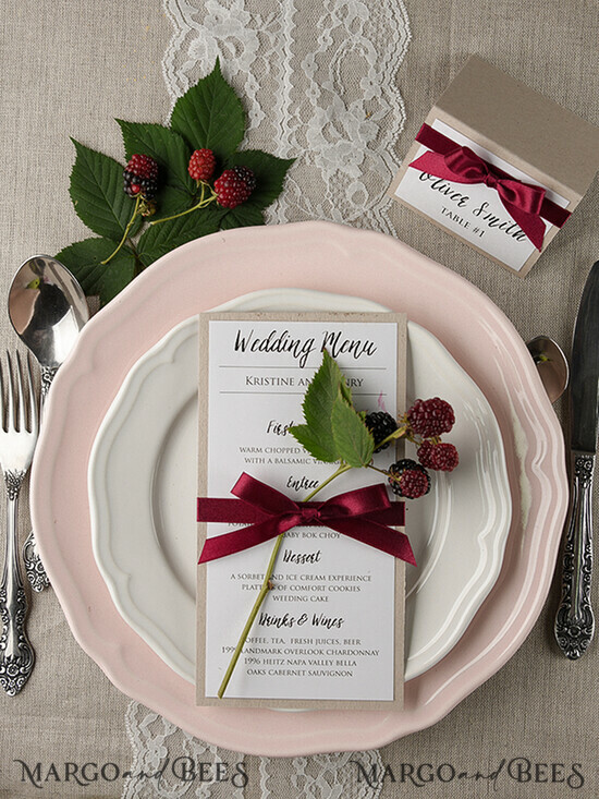 MENÜ & PROGRAMME  
 rustikal und Spitze Rustikales Hochzeitsmenü mit Band, Hochzeitsdinner-Menü im Scheunenstil, Eco-romantische personalisierte Karten, Kraft-Hochzeitsmenü, Einfaches rustikales Hochzeitsmenü, Elegante ecrufarbene Hochzeitsmenükarten 10/ruw/M