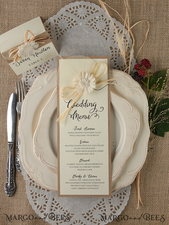 MENÜ & PROGRAMME  
 rustikal und Spitze Rustikales Hochzeitsmenü mit Blumen, Hochzeitsmenü-Karten für die Scheune, ökologisch romantische personalisierte Karten mit Dekoration, einfaches rustikales Hochzeitsprogramm, elegantes ecrufarbenes Hochzeitsmenü. 11/rus/M