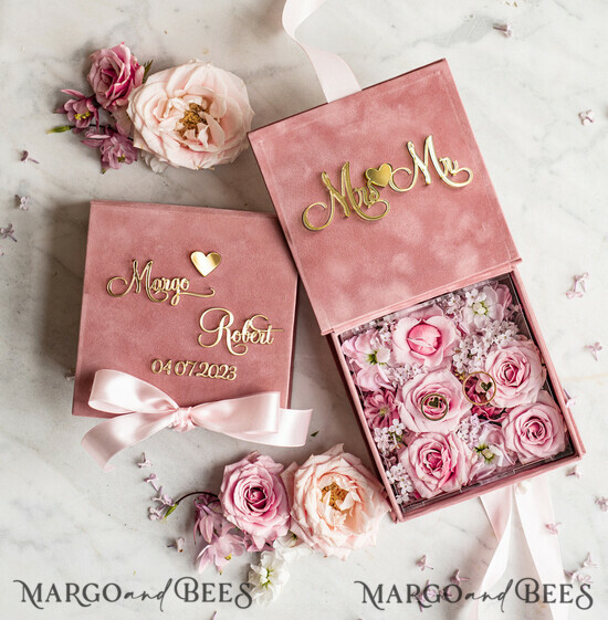 RINGTRÄGERBOXEN & KISSEN Samtkästchen für den Trauungszeremonie Ringbox für die Hochzeitszeremonie 3 Ringe, Blush Pink goldene Samt-Hochzeitsringbox für die Zeremonie, Boho Glam Hochzeitsringboxen für ihn und sie, luxuriöse Samt-Ringbox doppelt, maßgeschneiderte Farben. 06/velGPx/Wrbox