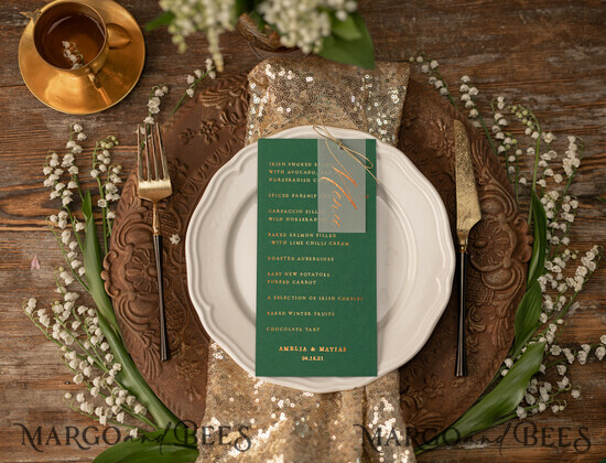MENÜ & PROGRAMME  
 Glitzer/ Luxus Premium Smaragdgrünes, golden glänzendes Hochzeitsmenü, grünes und goldenes Folien-Hochzeitstischmenü, modernes Abendmenü mit goldenem Bindfaden und Pergament, einfache handgemachte Hochzeitsmenüs 10/GOLDKAL/m