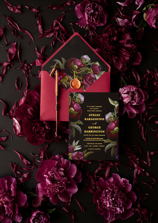 HOCHZEITS EINLADUNGEN Moderne Einladungen Florale Karten Schwarze Hochzeitseinladungen, schwarze Karte, rote Hochzeitseinladungen, burgunderrote Hochzeitseinladungen, Marsala Hochzeitseinladungen, Blumenblüte, roter Umschlag, rot-schwarze Hochzeitseinladungen, florale Hochzeitseinladungen, goldene Beschriftung, vintage Blumen, vintage Blumenillustration, vintage Hochzeitseinladungen, florale Hochzeitspapeterie, florale Hochzeitsaccessoires, personalisierte Hochzeitseinladungen, handgemachte Hochzeitseinladungen. 1/goltbot/z