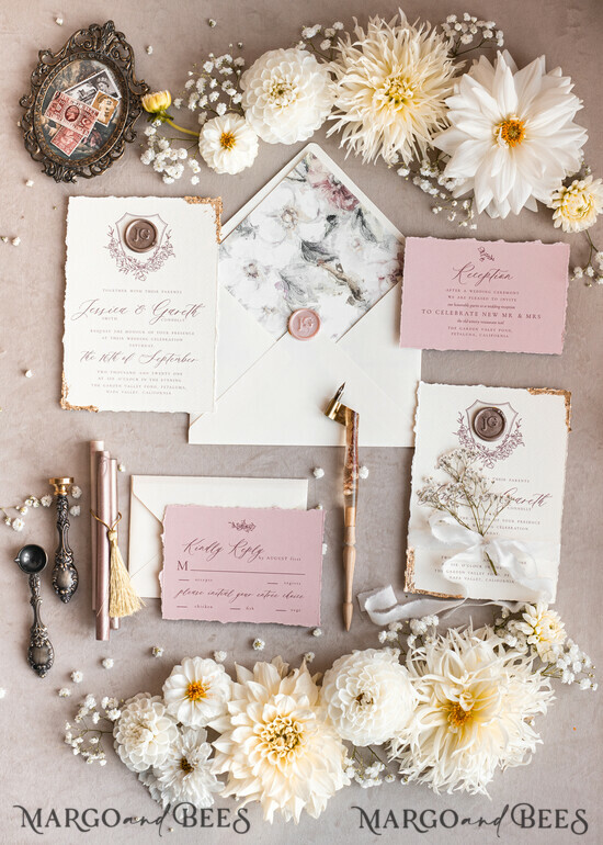 HOCHZEITS EINLADUNGEN moderne Kalligraphie / feine Kunst Fine Art Blush Hochzeitsinvitation, Echte Baby Atem Blumige Hochzeitsinvitation, Französische Provence Einladungssuite, Gypsophila Hochzeitsinvitation Suite, Zierte Kante Einladungen, Zerrissene Kante Hochzeitsinvitationen gold, Fine Art Hochzeitsinvitation Suite 01/DEsuLak/z