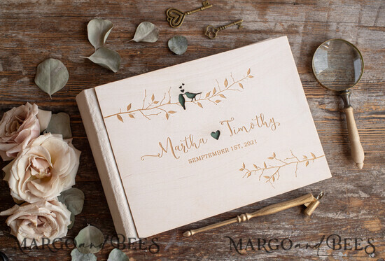 HOCHZEITS-GÄSTEBÜCHER Instax Sofortbildbuch Personalisierte Hochzeits-Gästebuch, Holz Sofortbildbuch • LoveBirds Rustikales Instax Hochzeitsfoto-Gästebuch 02/woodP/kwg