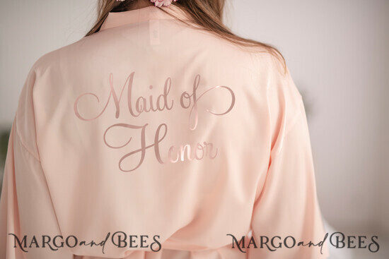 Brautjungfer/Trauzeuge Box HOCHZEITSROBE  
 Satin Hochzeitsrobe mit goldfarbener Schrift. Geschenk für die Trauzeugin; Wirst du mein Brautjungfer Geschenk? 01/SATszl/bridesmaid
