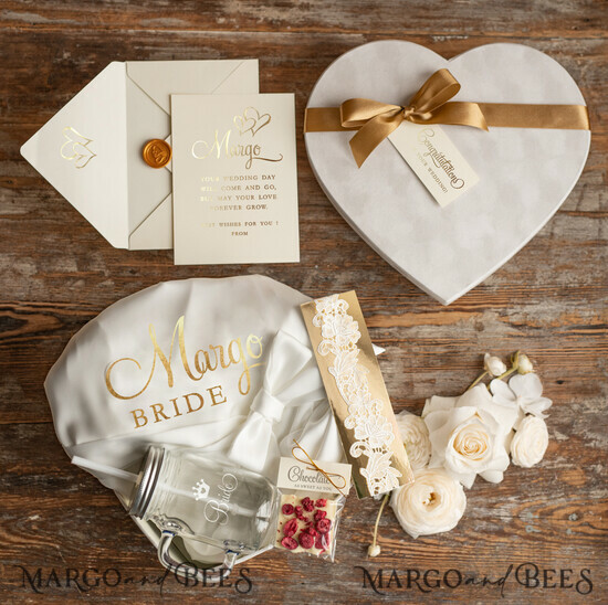 FRISCH VERHEIRATETES PAAR GESCHENKE Brautgeschenke Romantisch Elegante Luxuriöse Neu Braut Geschenk, Satinrobe, Spitzenhochzeitsstrumpfband, Schicke Hochzeit 7/heartbox/bride
