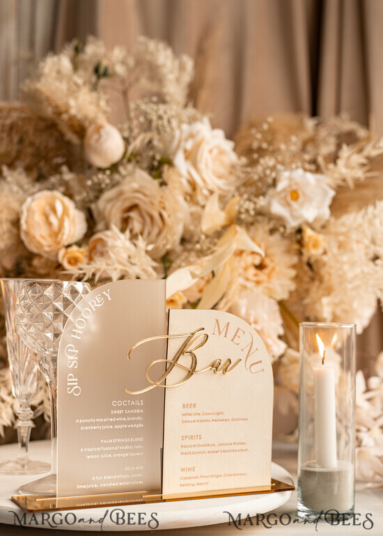 TISCHDEKORATIONSCHILDER   Samt Tischnummern und Dekoration Acrylbogen-Bar-Menü-Kombination, Frosted Plexiglas Gold-Ivory-Velours-Getränke-Bar-Menü-Schild mit Ständer, Beige Plexi-Tisch-Bar-Menü-Kombination Luxus-Hochzeits-Tischdeko, Hochzeitsschild Ecru Getränke-Bar-Menü 022/velGPx/TBarMC