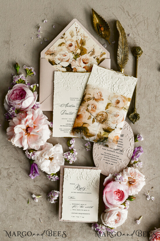 HOCHZEITS EINLADUNGEN geprägte Einladungen Rosenquarz Samt Hochzeitskarten – Geprägte Blumen Einladungen mit gezackten Kanten, Wachsiegel & Fine Art Papier 02/emBVevet/z