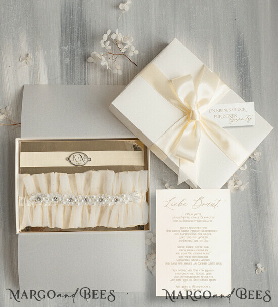 BRAUT Bolero, Kleider, Strumpfband Geschenkidee für die Braut Strumpfband Strumpfband Ecru mit Personalisierung – Geschenkset für die Braut – Etwas Blaues zur Hochzeit 02/tmBecruE/podDE