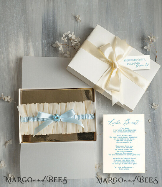 BRAUT Bolero, Kleider, Strumpfband Geschenkidee für die Braut Strumpfband Elegantes Strumpfband für die Braut – Geschenkbox mit „Etwas Blauem“ und Grußkarte 12/tmBecruB/podDE