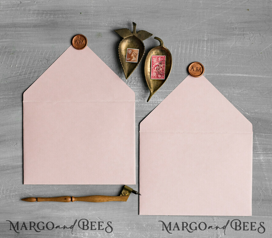 HOCHZEITS EINLADUNGEN Samtene Umschläge Rosa handgemachte Umschläge mit Innenfutter für Einladungen, handgemachte Bastelumschläge für Hochzeitseinladungen.