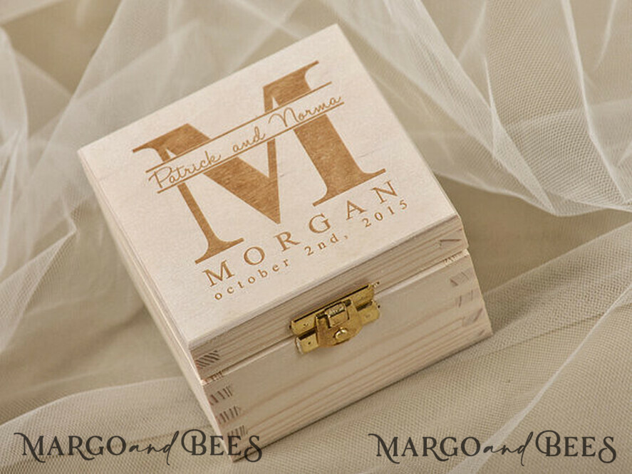 RINGTRÄGERBOXEN & KISSEN Epoxidharz Trauringe Box Personalisierte Hochzeitsbox für ihn und sie, Holzringbox für die Hochzeit • rustikale Ringbox • echte Blumen in Harz Luxusringbox