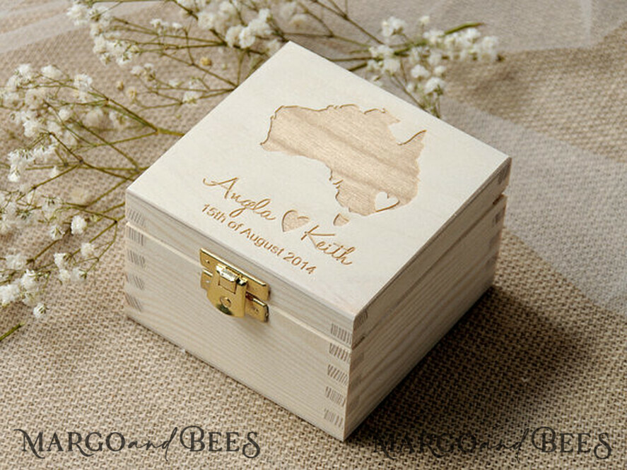 RINGTRÄGERBOXEN & KISSEN Epoxidharz Trauringe Box Benutzerdefinierte Hochzeitsringbox für die Zeremonie, gravierte Hochzeitsringbox • personalisierte rustikale Ringbox • echte Blumen in einer Epoxidharz-Luxus-Ringbox