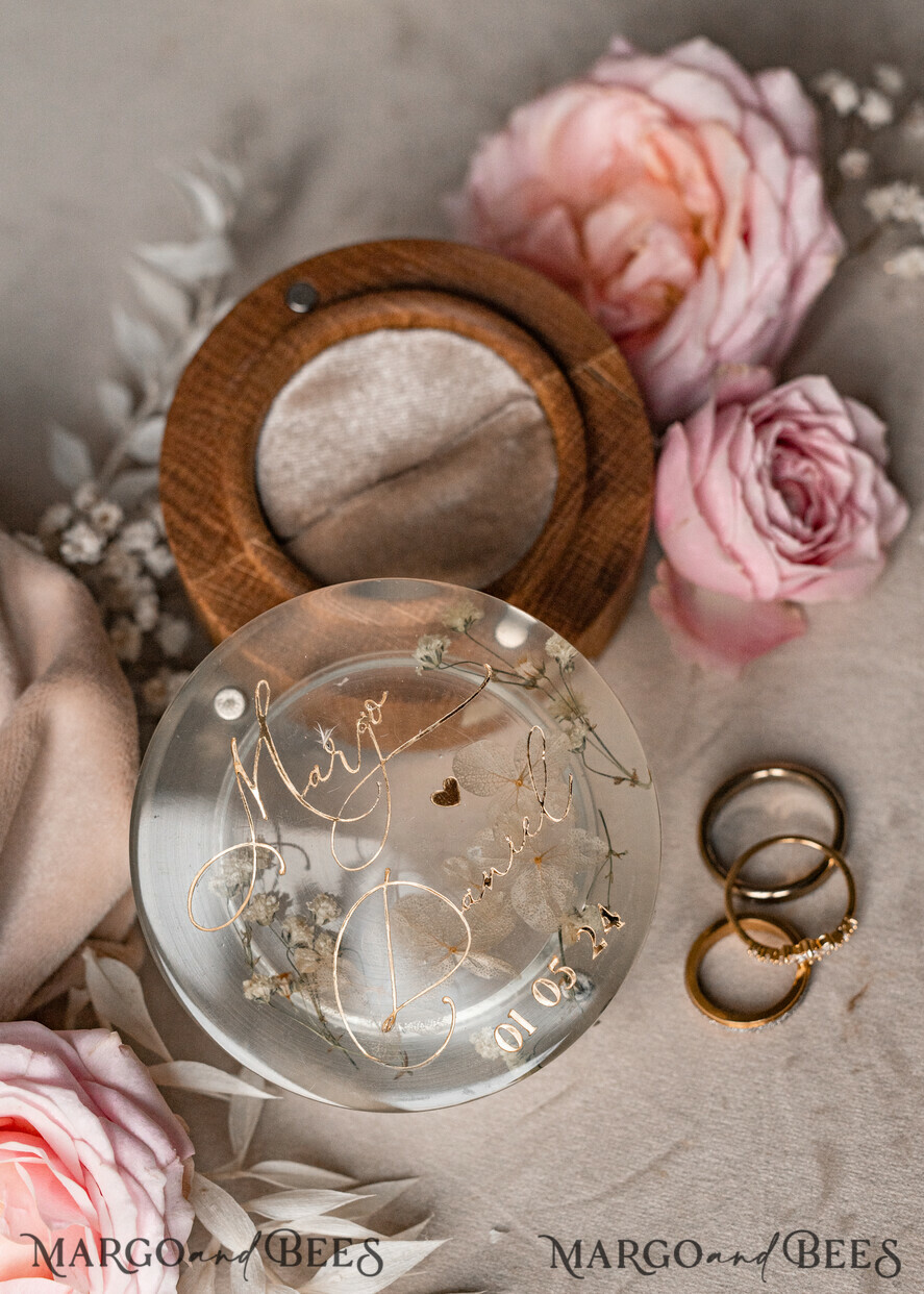 RINGTRÄGERBOXEN & KISSEN Epoxidharz Trauringe Box Epoxidharz & Holz Eheringbox für die Zeremonie, Boho Epoxid Eheringboxen für ihn und sie, transparente Epoxid-Doppelringbox für die Hochzeit, Holzharzblumen Heiratsantragsringbox.