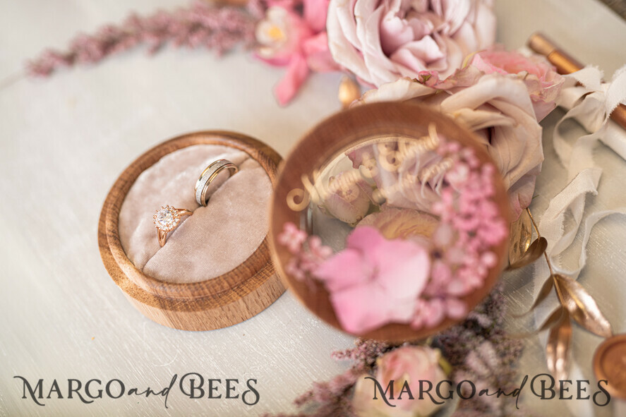 RINGTRÄGERBOXEN & KISSEN Epoxidharz Trauringe Box Personalisierte Hochzeitsbox für ihn und sie, gravierte Hochzeitsringbox • personalisierte rustikale Ringbox • echte Blumen in Epoxidharz Luxus-Ringbox