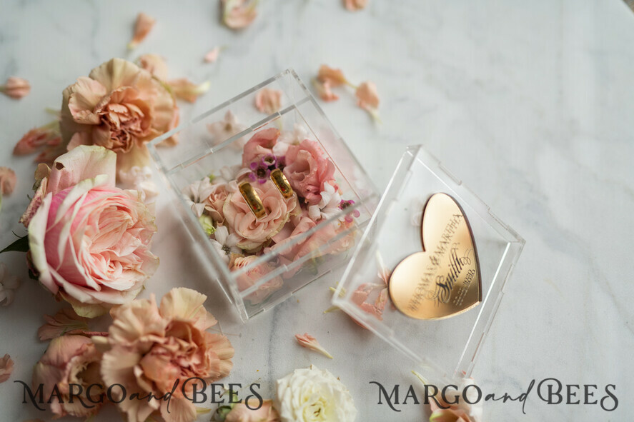 RINGTRÄGERBOXEN & KISSEN Epoxidharz Trauringe Box Klare transparente Hochzeitsbox, Holzhochzeitsringbox • Goldene Hochzeitsringbox • Goldene Herz Luxusringbox