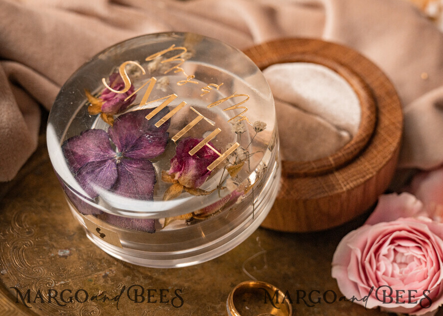 RINGTRÄGERBOXEN & KISSEN Epoxidharz Trauringe Box Epoxidharz- und Holzhochzeitsringbox für die Zeremonie, Boho Epoxidhochzeitsringboxen für ihn und sie, transparente Epoxid-Doppelringbox für die Hochzeit, Holzharzblumen Verlobungsringbox.