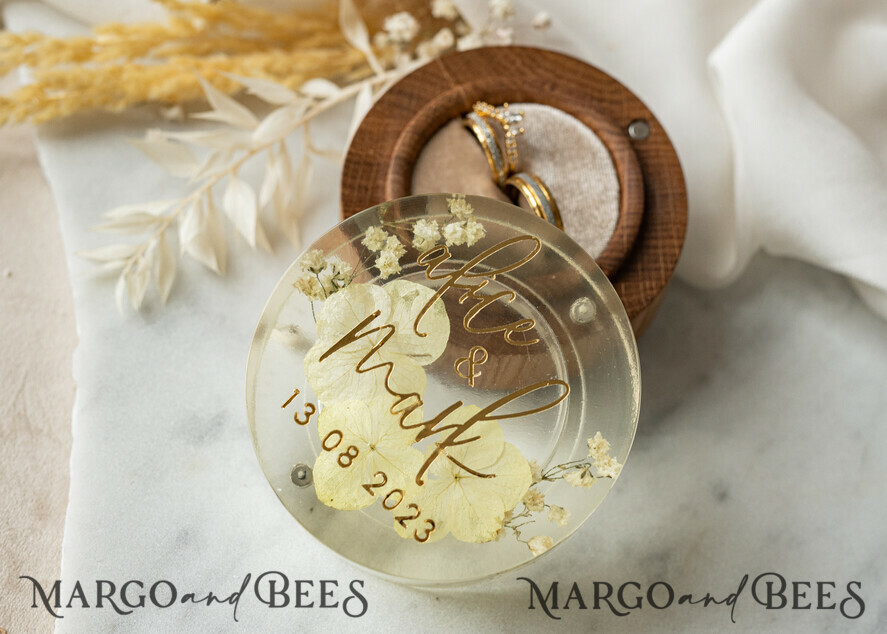 RINGTRÄGERBOXEN & KISSEN Epoxidharz Trauringe Box Epoxidharz- und Holzhochzeitsringbox für die Zeremonie, Boho Epoxid-Hochzeitsringboxen für ihn und sie, transparente Epoxid-Doppelringbox für die Hochzeit, Holzharzblumen Verlobungsringbox.