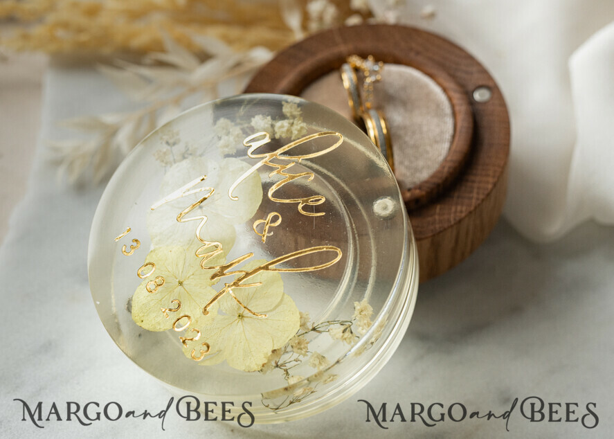 RINGTRÄGERBOXEN & KISSEN Epoxidharz Trauringe Box Epoxidharz- und Holzhochzeitsringbox für die Zeremonie, Boho Epoxid-Hochzeitsringboxen für ihn und sie, transparente Epoxid-Doppelringbox für die Hochzeit, Holzharzblumen Verlobungsringbox.