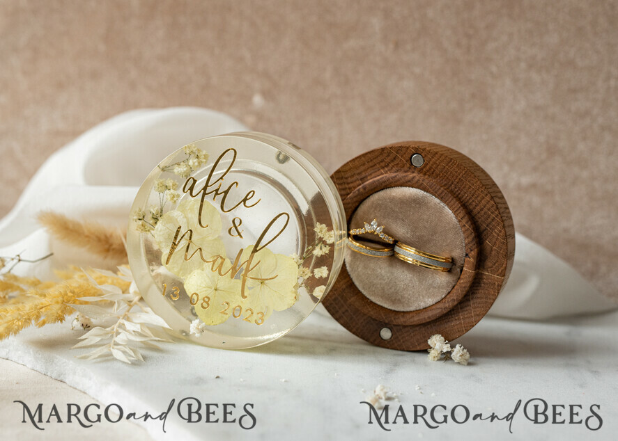 RINGTRÄGERBOXEN & KISSEN Epoxidharz Trauringe Box Epoxidharz- und Holzhochzeitsringbox für die Zeremonie, Boho Epoxid-Hochzeitsringboxen für ihn und sie, transparente Epoxid-Doppelringbox für die Hochzeit, Holzharzblumen Verlobungsringbox.