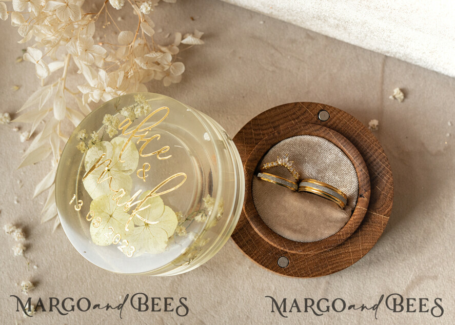 RINGTRÄGERBOXEN & KISSEN Epoxidharz Trauringe Box Epoxidharz- und Holzhochzeitsringbox für die Zeremonie, Boho Epoxid-Hochzeitsringboxen für ihn und sie, transparente Epoxid-Doppelringbox für die Hochzeit, Holzharzblumen Verlobungsringbox.