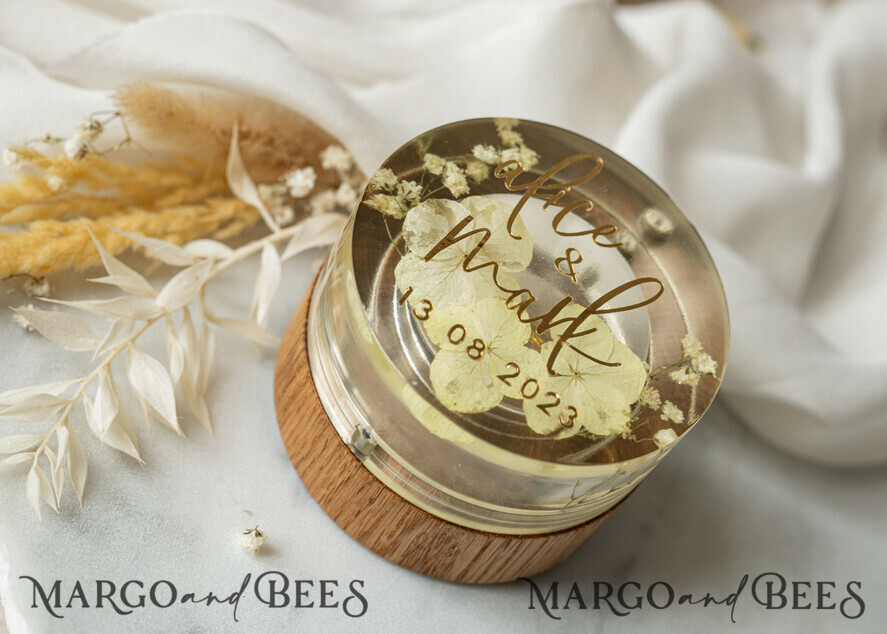 RINGTRÄGERBOXEN & KISSEN Epoxidharz Trauringe Box Epoxidharz- und Holzhochzeitsringbox für die Zeremonie, Boho Epoxid-Hochzeitsringboxen für ihn und sie, transparente Epoxid-Doppelringbox für die Hochzeit, Holzharzblumen Verlobungsringbox.