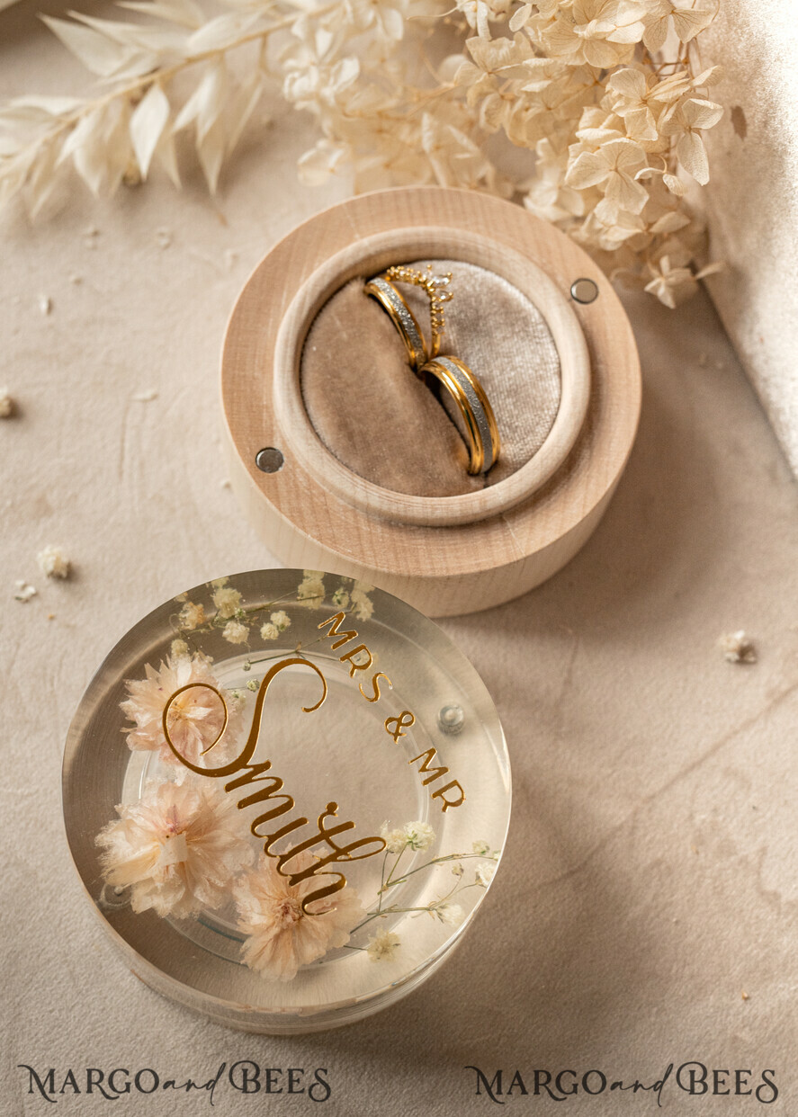 RINGTRÄGERBOXEN & KISSEN Epoxidharz Trauringe Box Epoxidharz- und Holzhochzeitsringbox für die Zeremonie, Boho Epoxidhochzeitsringboxen für ihn und sie, transparente Epoxid-Doppelringbox für die Hochzeit, Holzharzblumen Heiratsantragsringbox.