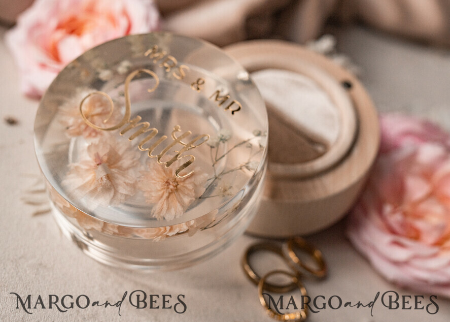 RINGTRÄGERBOXEN & KISSEN Epoxidharz Trauringe Box Epoxidharz- und Holz-Eheringbox für die Zeremonie, Boho Epoxid-Eheringboxen für ihn und sie, transparente Epoxid-Doppelringbox für die Hochzeit, Holzharzblumen-Heiratsantrag-Ringbox.