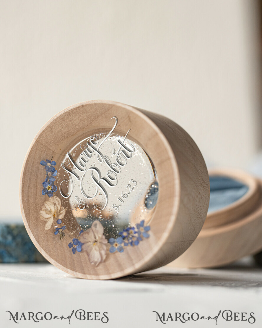 RINGTRÄGERBOXEN & KISSEN Epoxidharz Trauringe Box Elegante Epoxidharz Hochzeitsring Box, maßgeschneiderte Harzring Box mit Gravur, minimalistische Hochzeitsring Box mit echten Blumen und Samt, rustikale Hochzeitsstationery