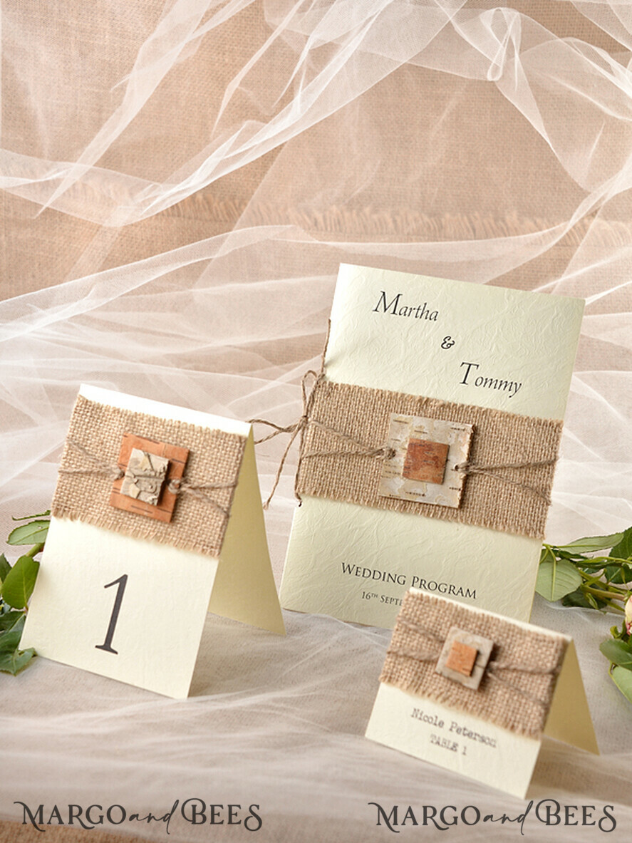 PLATZKARTEN / TISCHKARTEN  
 Rustikale Eco-Hochzeitsplatzkarten Rustikale Elfenbein-Hochzeitsplatzkarten, Hochzeitsnamensschilder mit natürlichem Jute und Schnur, elegante Hochzeitsstationery, einfache Hochzeitsplatzkarten, editierbarer Text.