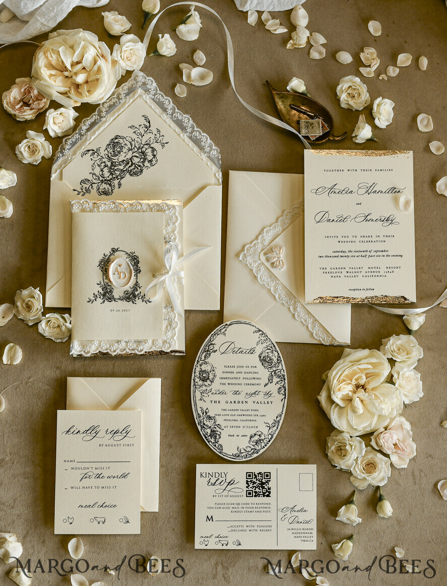 HOCHZEITS EINLADUNGEN vintage Spitze / rustikale Spitze Personalisierte Goldene Hochzeits-Einladungen Vintage Spitze Einladungen Elfenbein