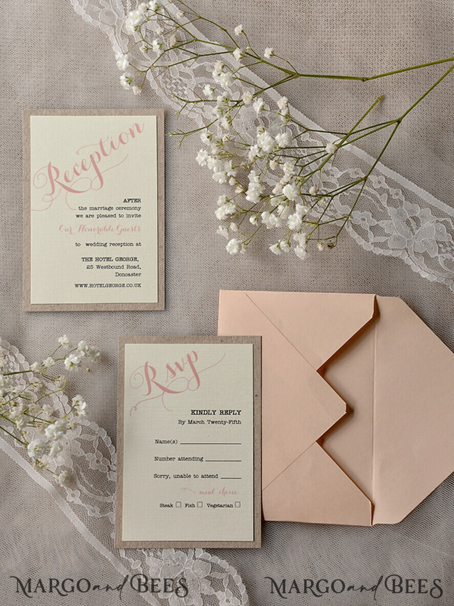 HOCHZEITS EINLADUNGEN vintage Spitze / rustikale Spitze Pfirsich Rustikale Hochzeitskarten mit echtem Spitzen-Mindestinvitation perfekt für eine Sommer-Landhochzeit