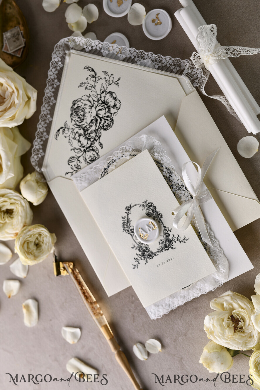 HOCHZEITS EINLADUNGEN vintage Spitze / rustikale Spitze Personalisierte Goldene Hochzeitseinladungen Vintage Spitze Einladungen Elfenbein