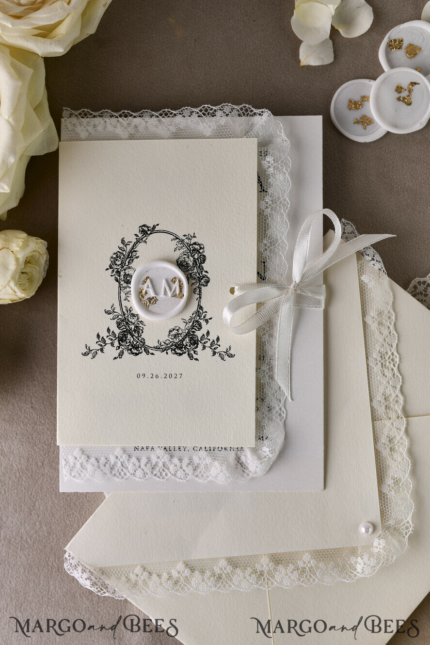 HOCHZEITS EINLADUNGEN vintage Spitze / rustikale Spitze Personalisierte Goldene Hochzeitseinladungen Vintage Spitze Einladungen Elfenbein