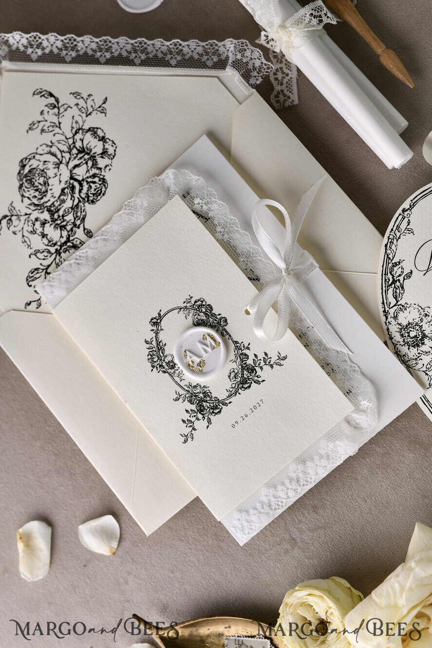 HOCHZEITS EINLADUNGEN vintage Spitze / rustikale Spitze Personalisierte Goldene Hochzeitseinladungen Vintage Spitze Einladungen Elfenbein