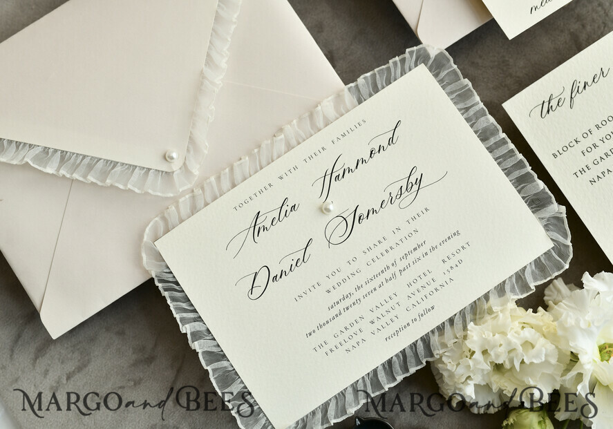 HOCHZEITS EINLADUNGEN vintage Spitze / rustikale Spitze Personalisierte Elfenbein-Hochzeitseinladungen Vintage Spitze Einladungen Salbeigrün
