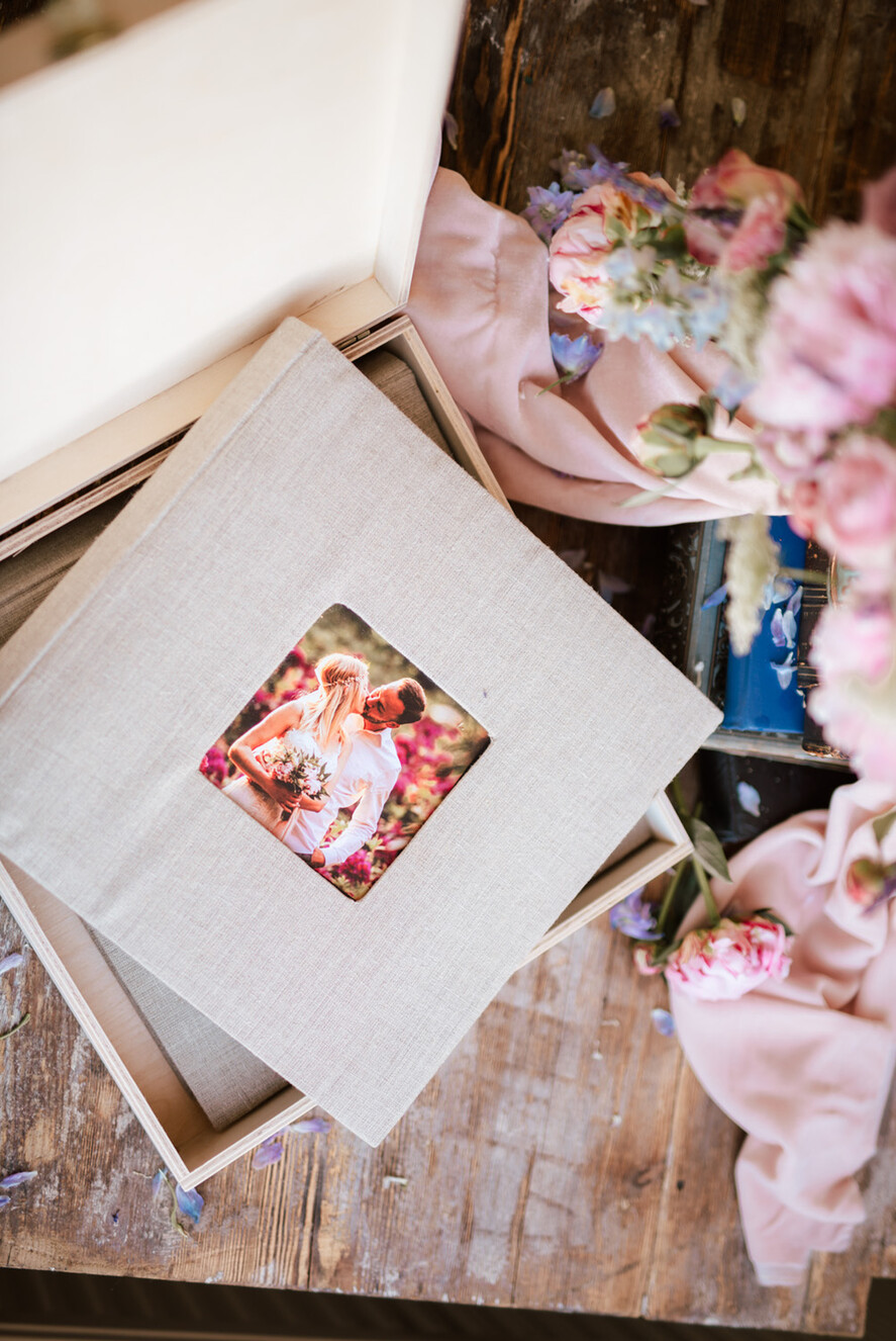 FOTOALBUM/ FOTOBOX Polaroid-Fotoalbum mit Schreibfläche Hochzeitskombination Gästebuch und Fotoalbum, Fotokabinenalbum mit personalisierten Seiten