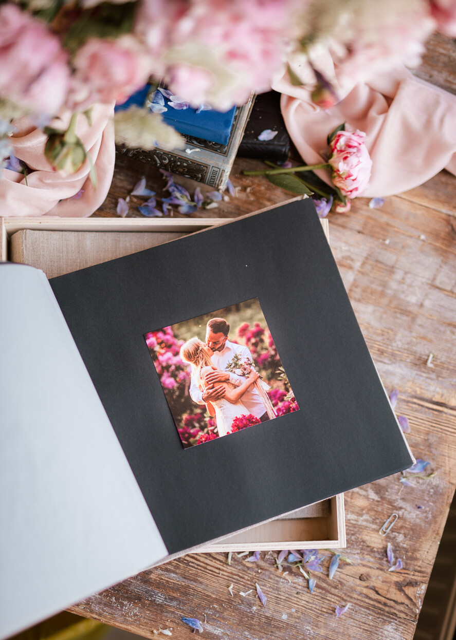 FOTOALBUM/ FOTOBOX Polaroid-Fotoalbum mit Schreibfläche Hochzeitskombination Gästebuch und Fotoalbum, Fotokabinenalbum mit personalisierten Seiten