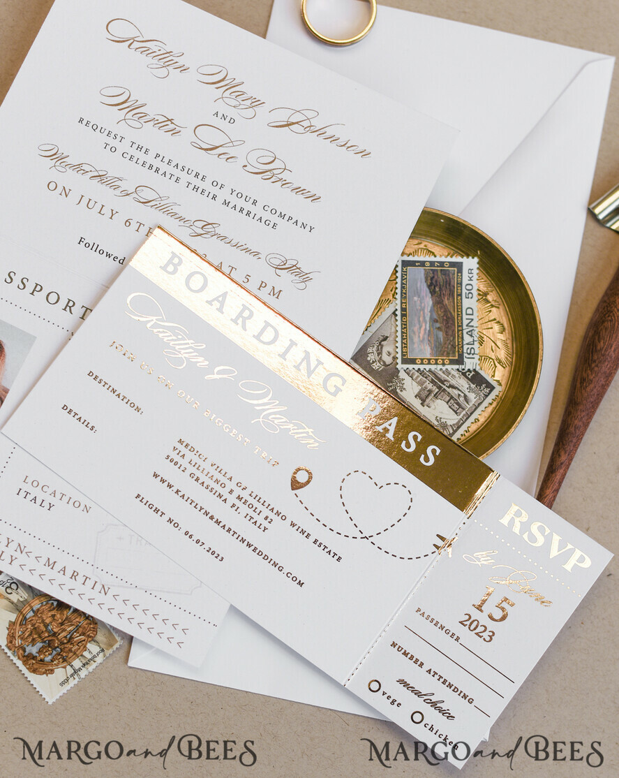 HOCHZEITS EINLADUNGEN Pass zur Liebe / Strandhochzeits-Einladungen Weißgoldene Reisepass-Hochzeitskarte, goldene Flugzeug-Hochzeitskarten Boarding Pass, Reise-Reisepass-Hochzeitskarten im Ausland, Hochzeitskarten für Zielorte, Reise-Karten-Hochzeitsstationery