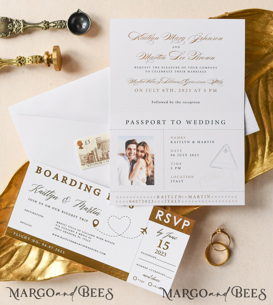 HOCHZEITS EINLADUNGEN Pass zur Liebe / Strandhochzeits-Einladungen Weißgoldene Pass-Einladung zur Hochzeit, goldene Flugzeug-Hochzeitseinladungen Boarding Pass, Reisepass-Hochzeitseinladungen im Ausland, Einladungen zur Hochzeitsreise, Reiskarten-Hochzeitsstationery