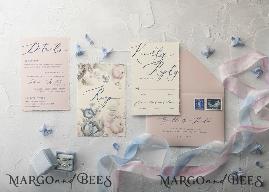 HOCHZEITS EINLADUNGEN Elegante Einladungen Klassische Karten Vintage Blumenhochzeitseinladungen, minimalistische rosa Hochzeitseinladungen, zarte königsblaue Hochzeitskarten mit handgefärbtem Band, handgemachte Hochzeitspapeterie.